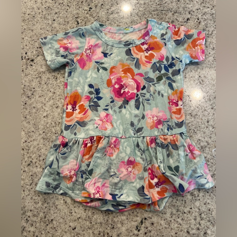 Baby girl bamboo dress floral 0-3 months Gigi and Max